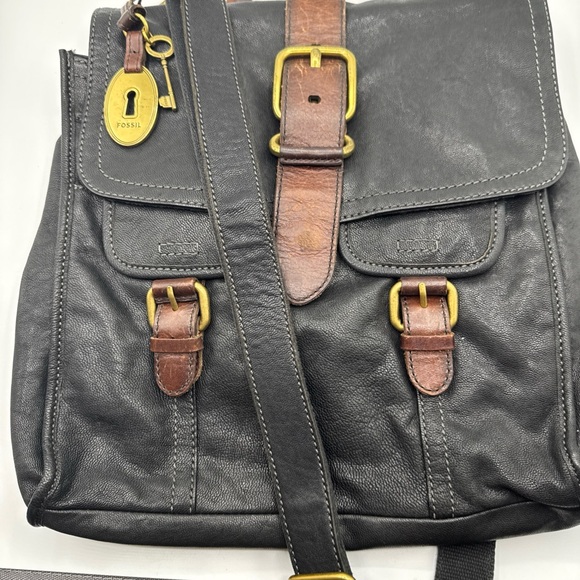 Fossil Vintage Black Leather Backpack with Brown Accents - Picture 2 of 14